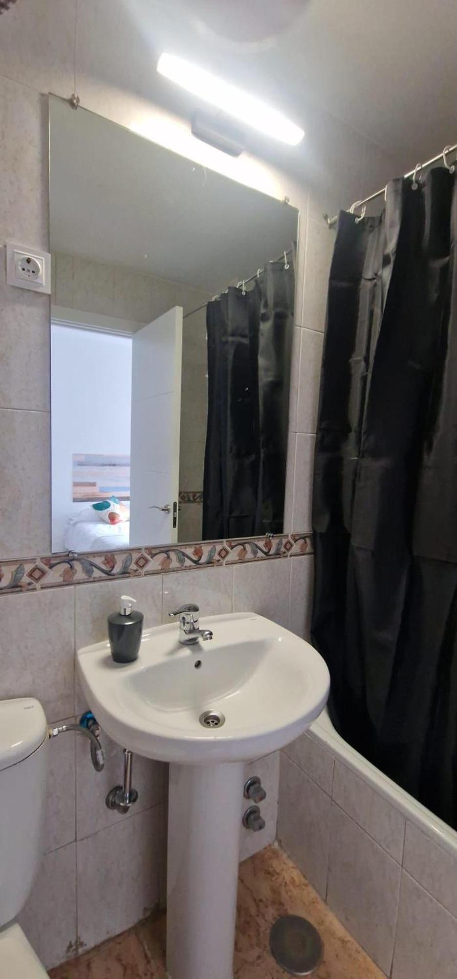 Hostal El Torero Alcalá de Henares Eksteriør billede